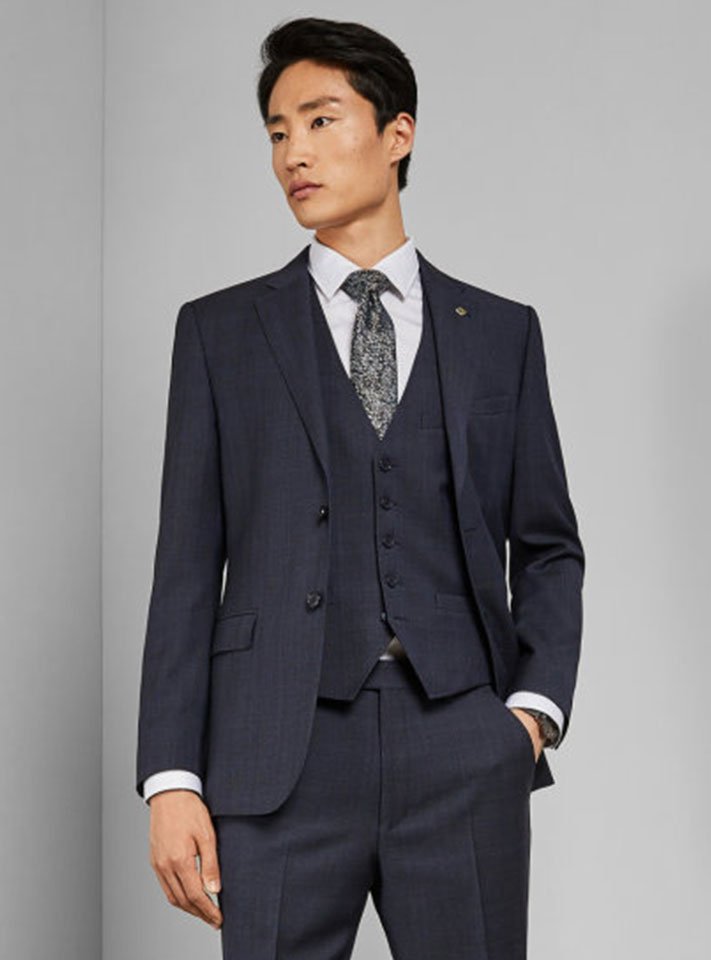 Latest Suit Design For Men To Buy ( Amazing Photos)