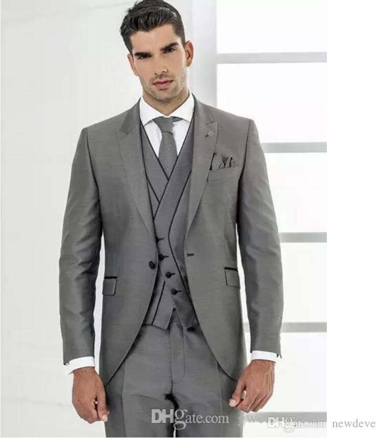 Check Out Amazing Latest Suits Design for Men 2022 Available Here.