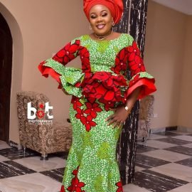 PHOTOS Of Beautiful Native Blouse Styles For Nigeria Culture