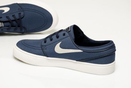 canvas shoes nike